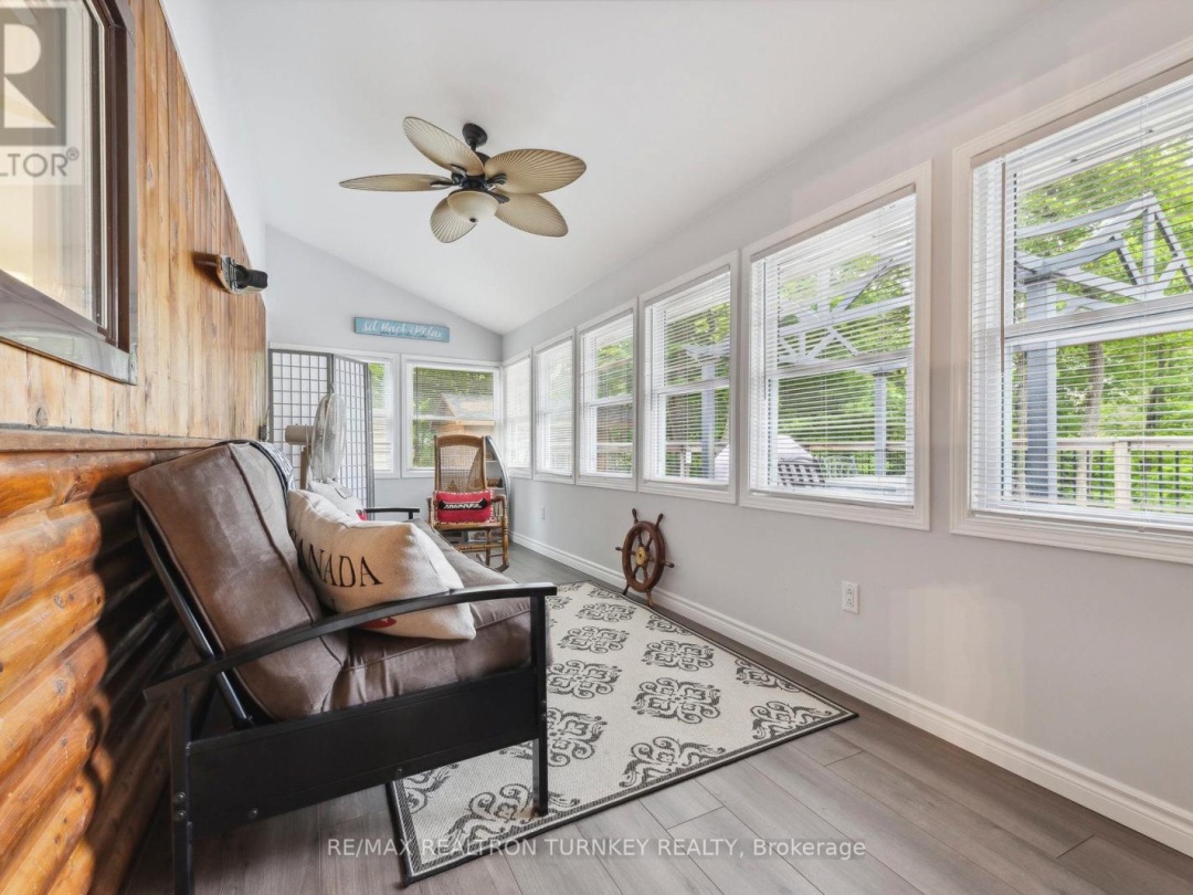 310 Northern Avenue, Big Bald Lake