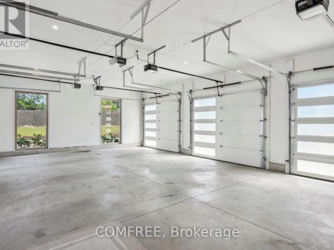4252 BURNSIDE LINE, 