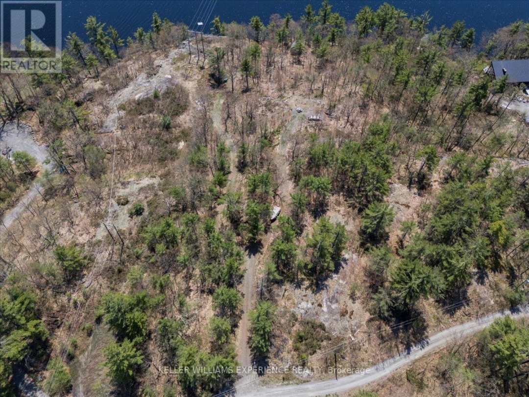 1075 Heintzman Gate W, Sparrow Lake