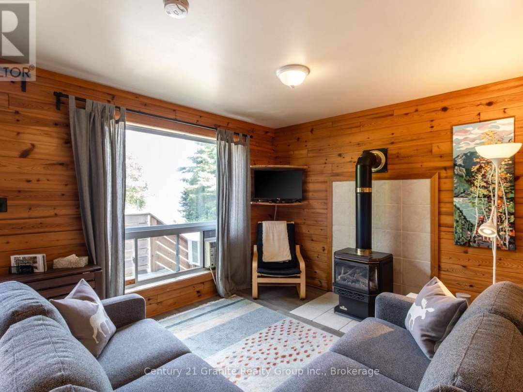 2029 LITTLE HAWK LAKE ROAD, Little Hawk Lake
