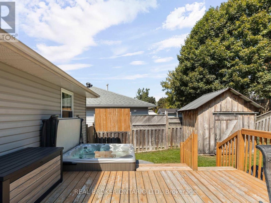 10 JORDON CRESCENT, 