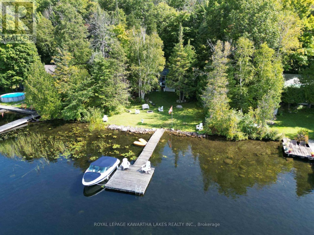 34 Deweys Island, Cameron Lake