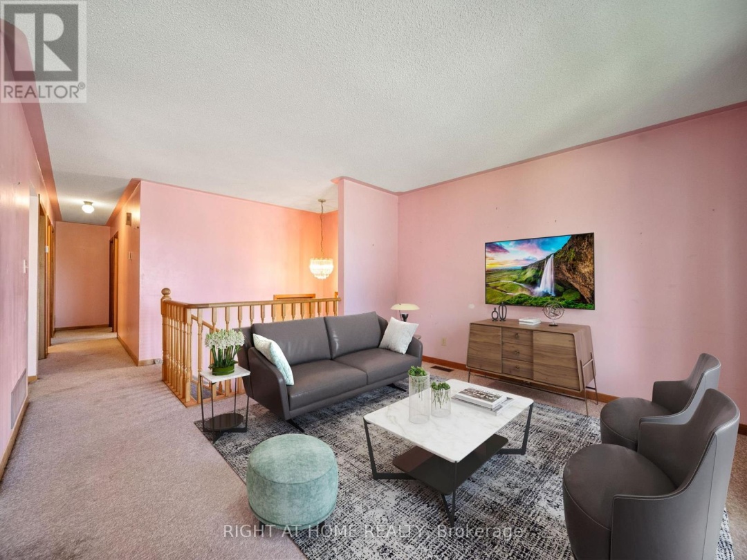 8 CHRISTINE PLACE, 