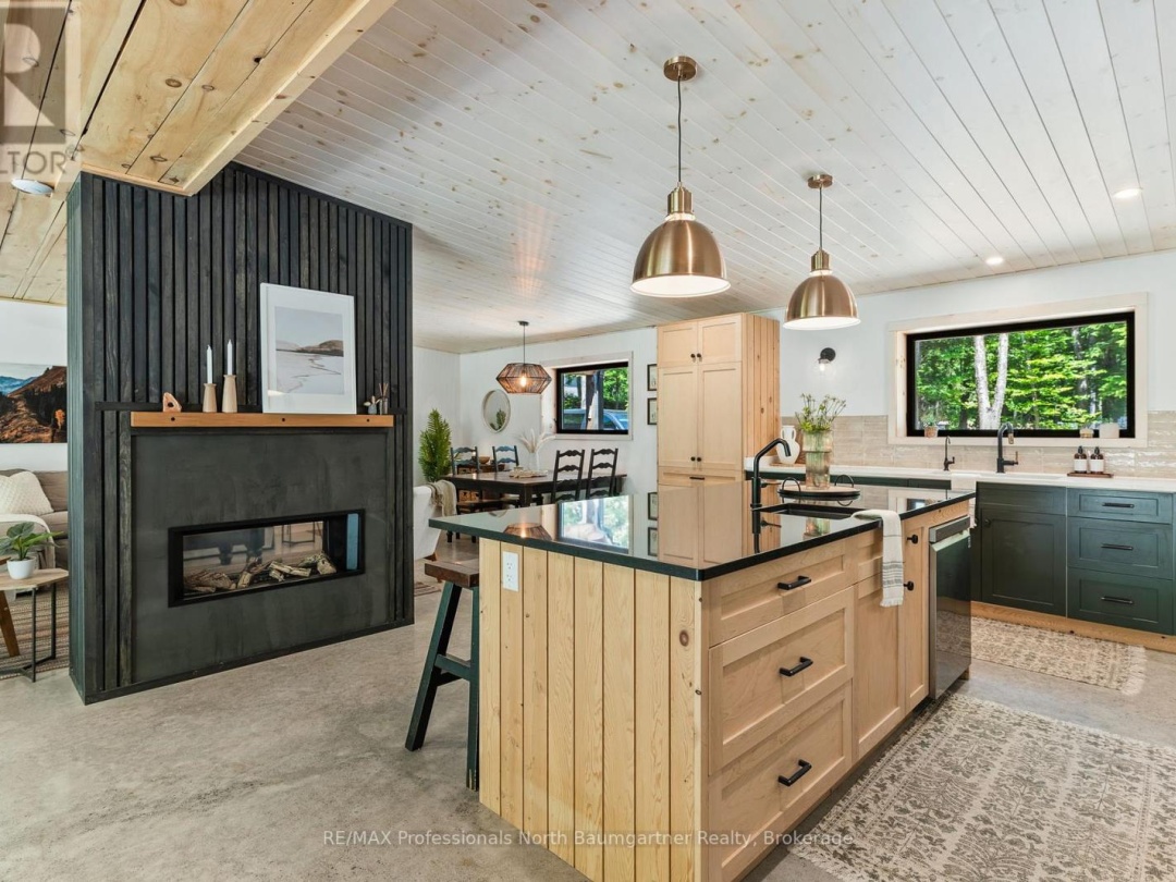 1592 BUCKSLIDE ROAD, 