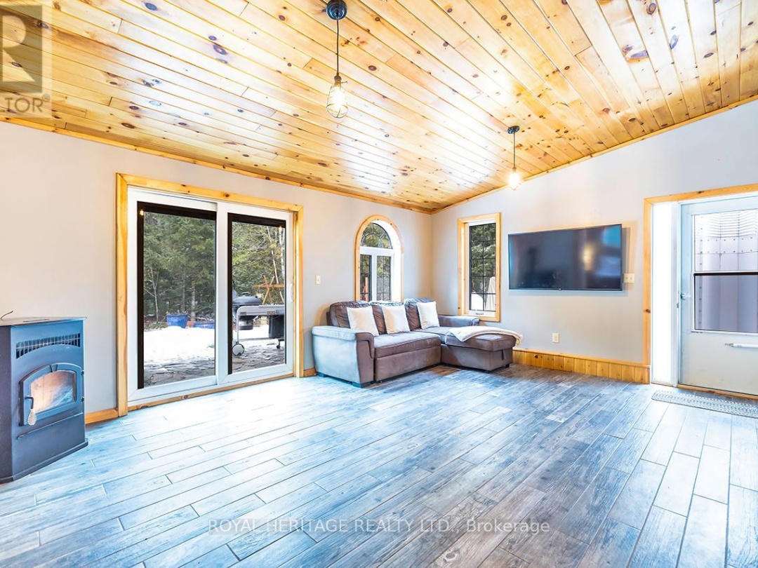 428 Kennedy Drive, Little Bald Lake