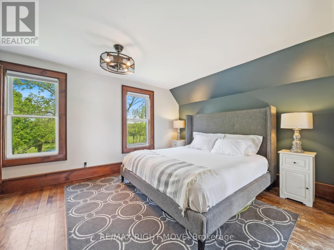 3062 TOWNLINE RR5 TOWNLINE, 