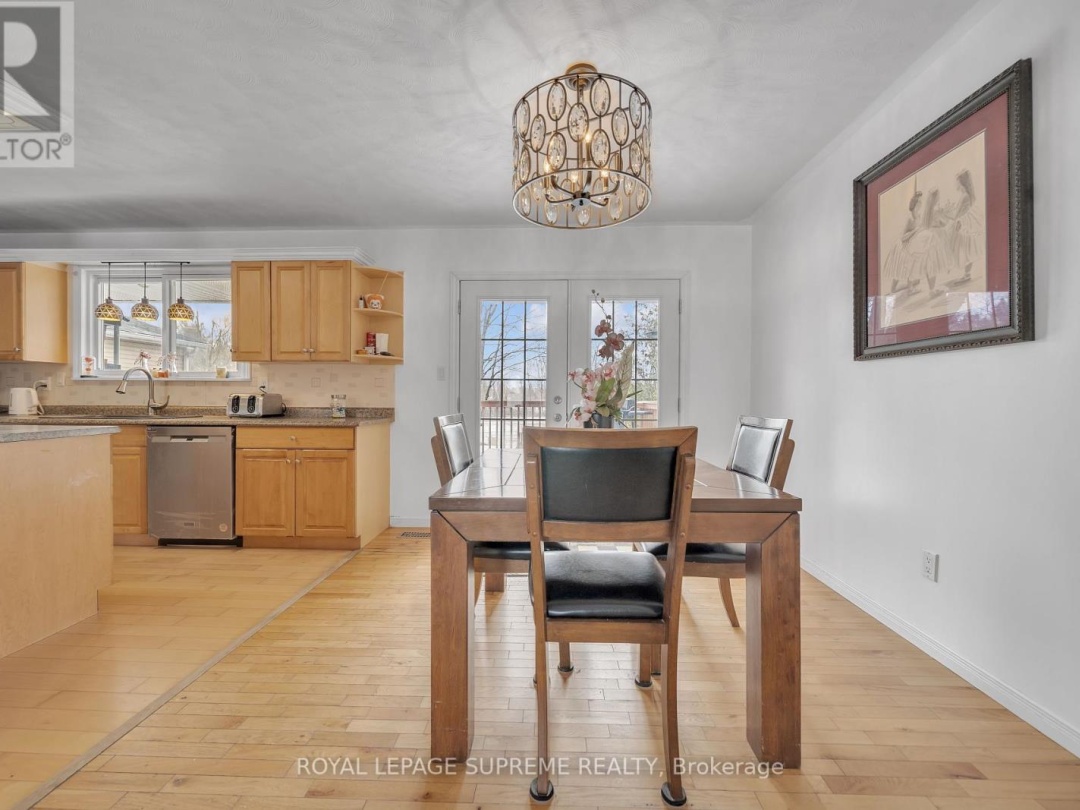 8740 12 Highway, Oro-Medonte