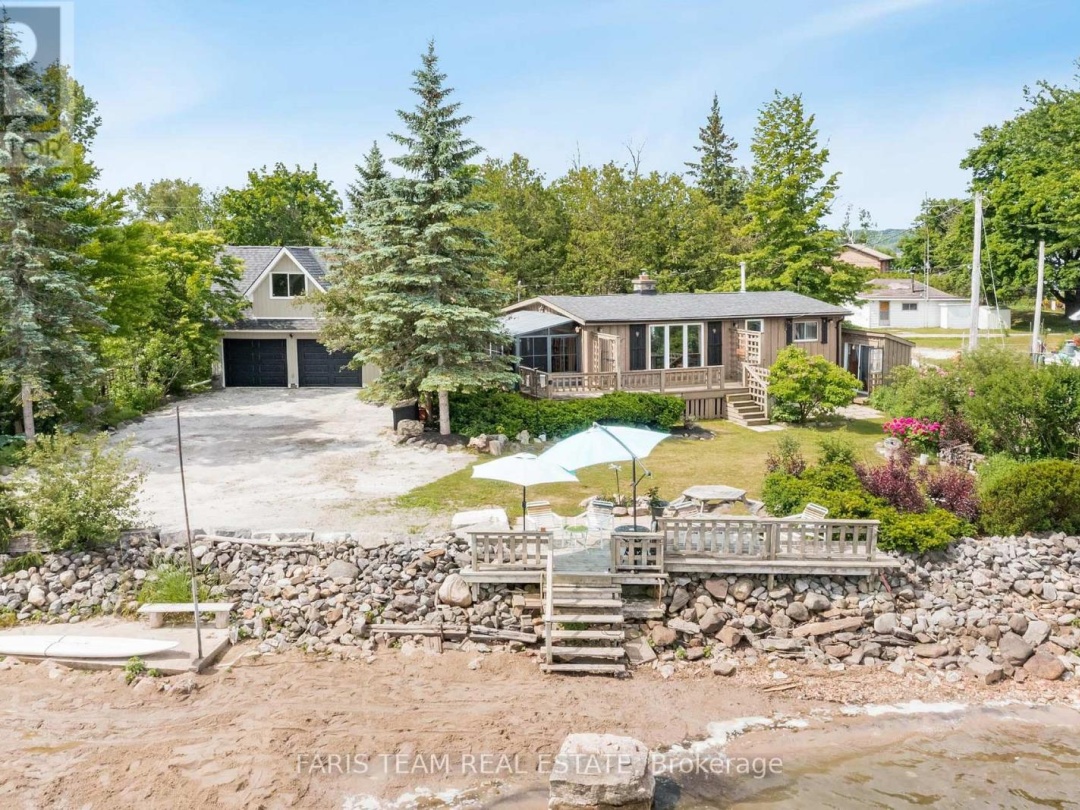 4 SCHOONER LANE, 