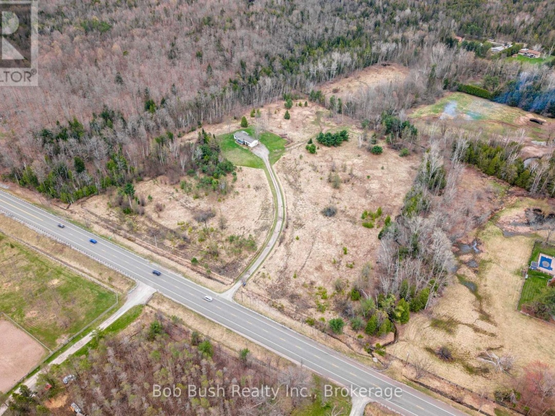 10596 12 Highway, Oro-Medonte