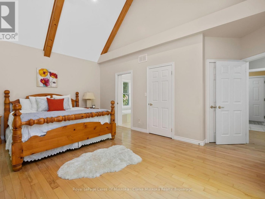 1259 Golf Course Road, Peninsula Lake