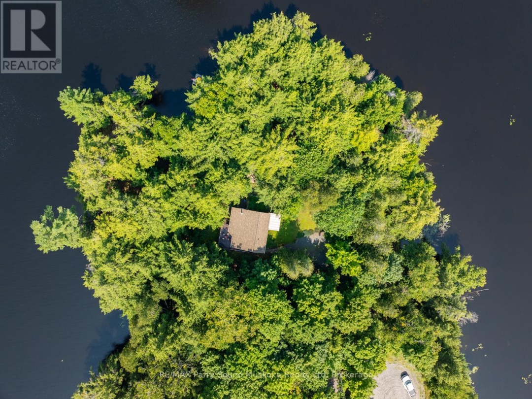 18 Meharg Drive, Manitouwabing Lake