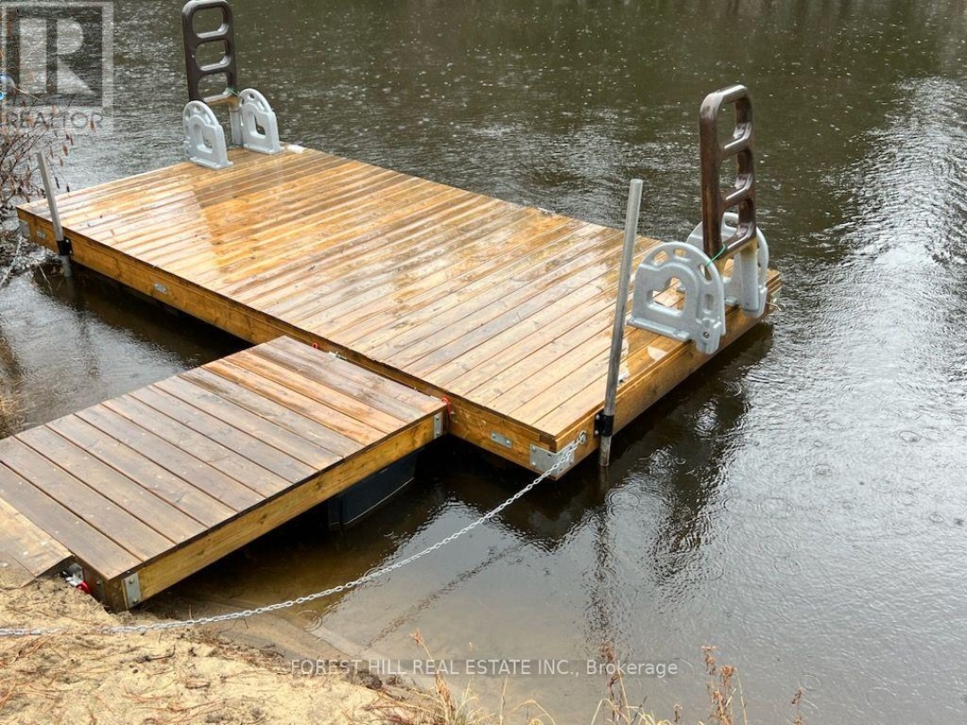 31 Glen Acres Road, Big East Lake