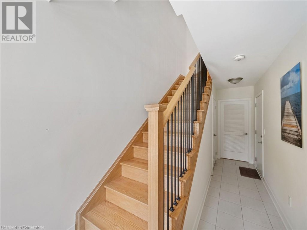 18 BRU-LOR Lane, 