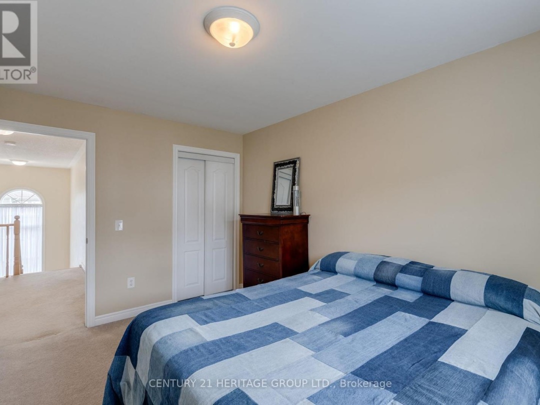 64 - 800 WEST RIDGE BOULEVARD, 