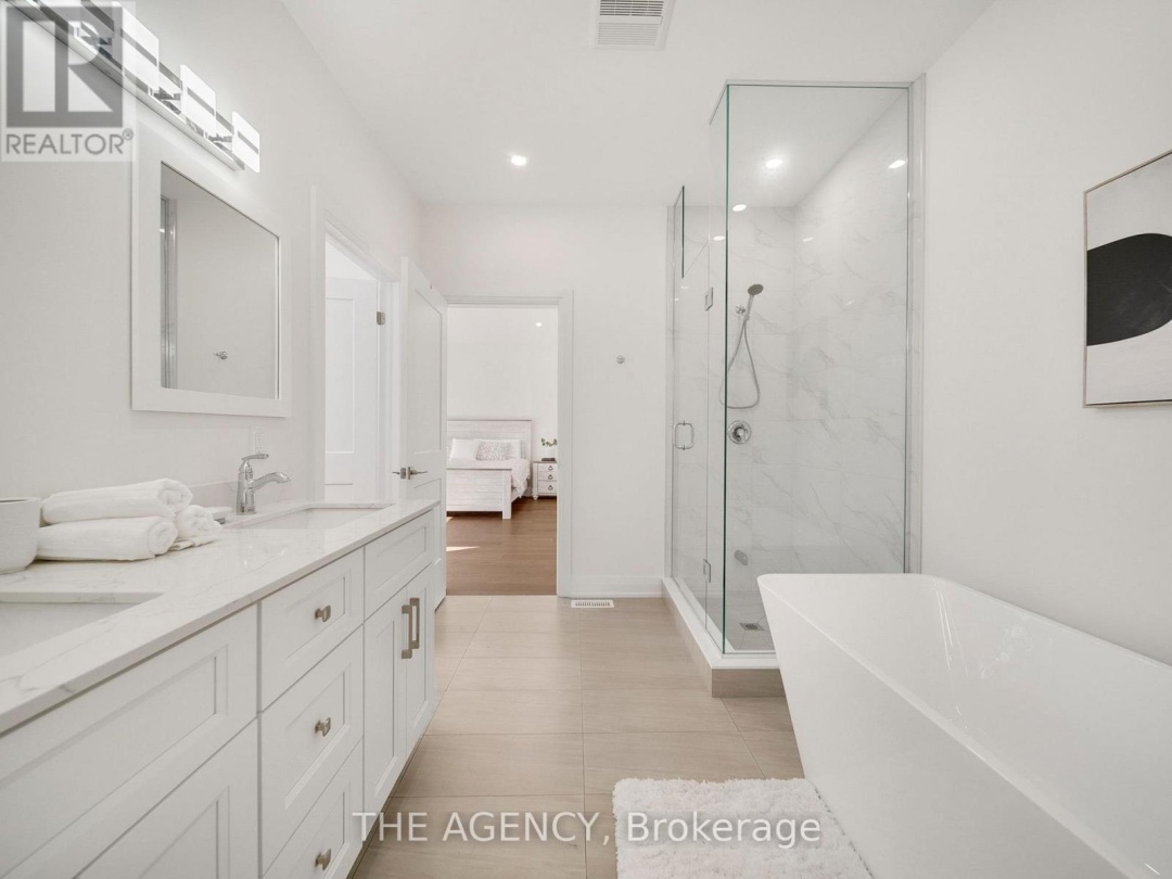 3963 Hilltop Road, Ramara