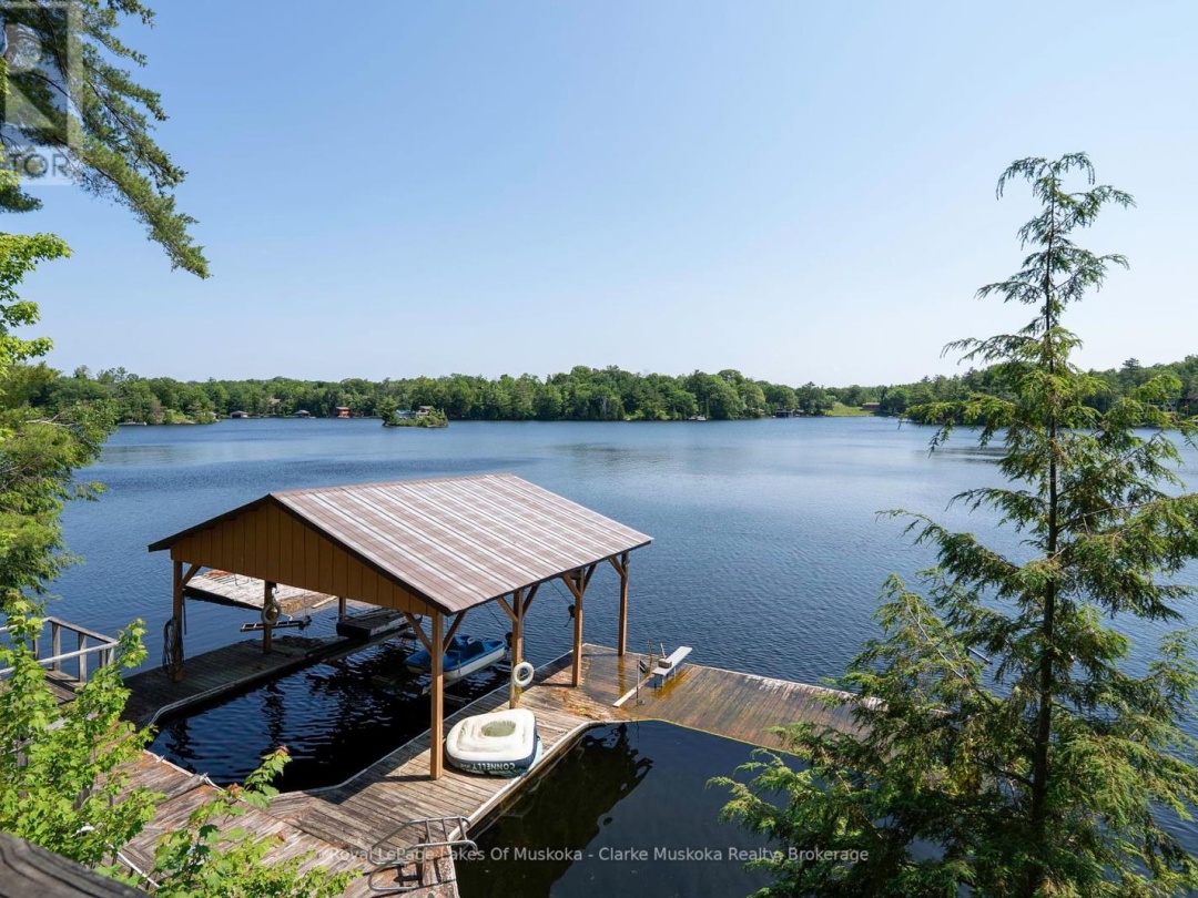 104 POINTS OF VIEW ROAD, 