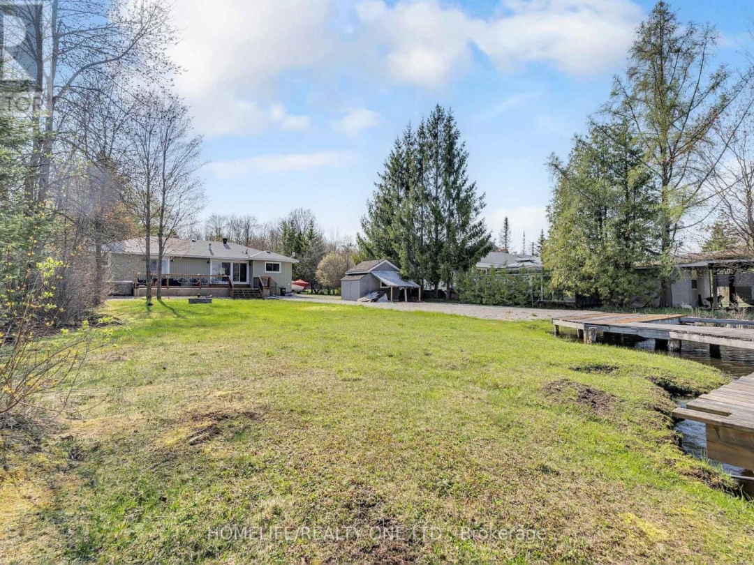 4055 Glen Cedar Drive, Lake Simcoe
