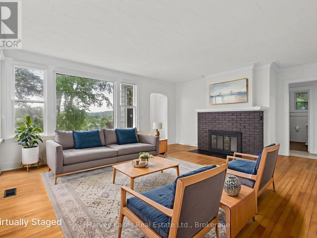 16 MANOMINEE STREET, 
