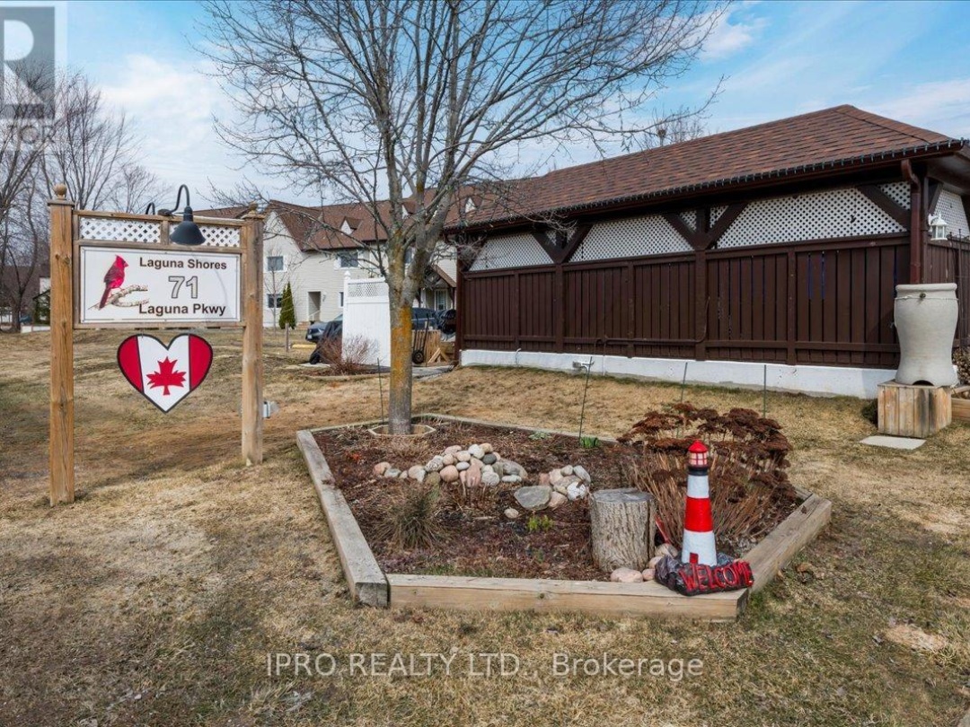 21 71 Laguna Parkway Parkway, Lake Simcoe