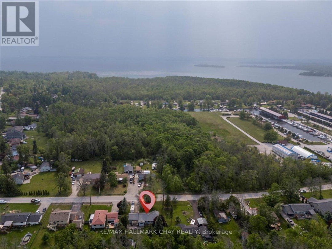 4049 Bayview Avenue, Ramara