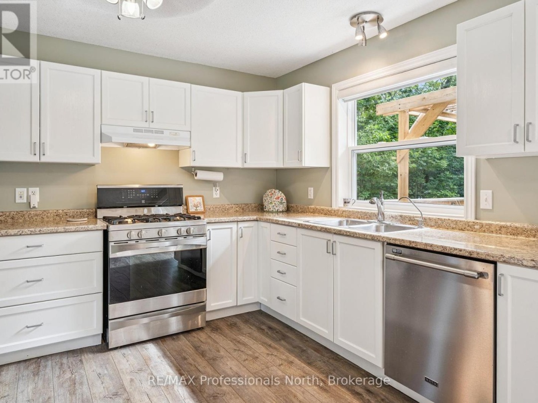 57 YONGE STREET S, 