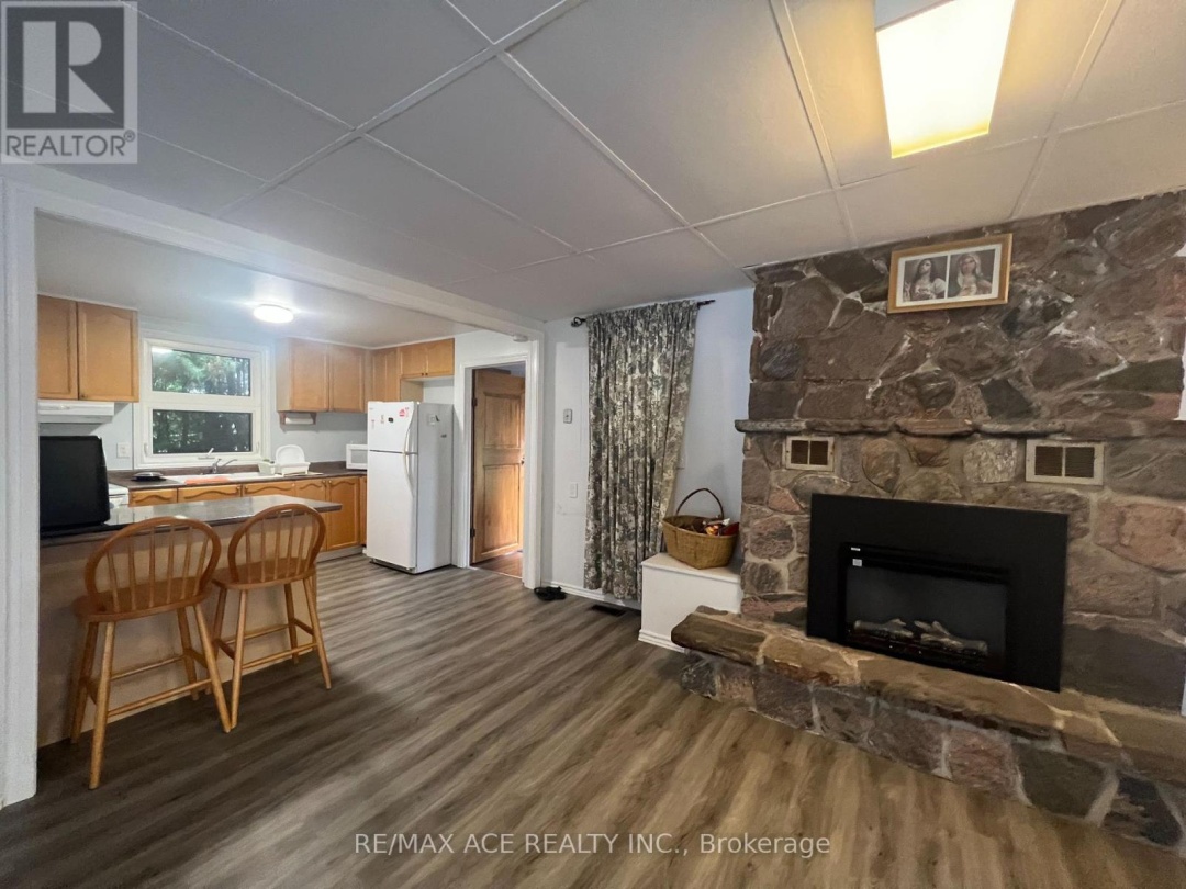 41 NORTH TAYLOR ROAD, 
