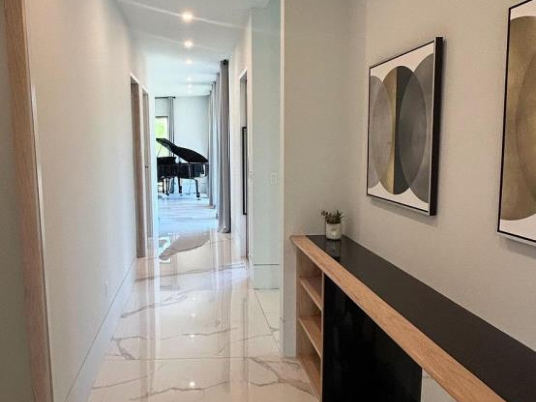 4252 BURNSIDE LINE, 