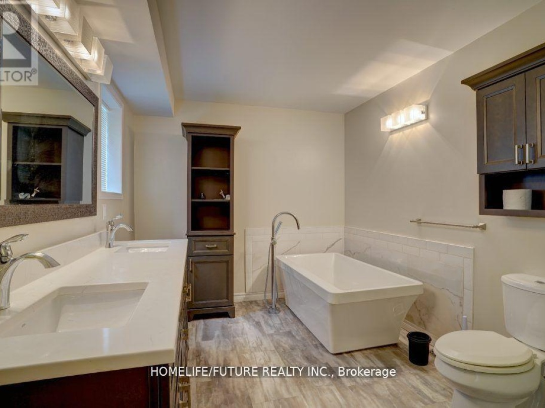 20 South Island Trail, Lake Simcoe