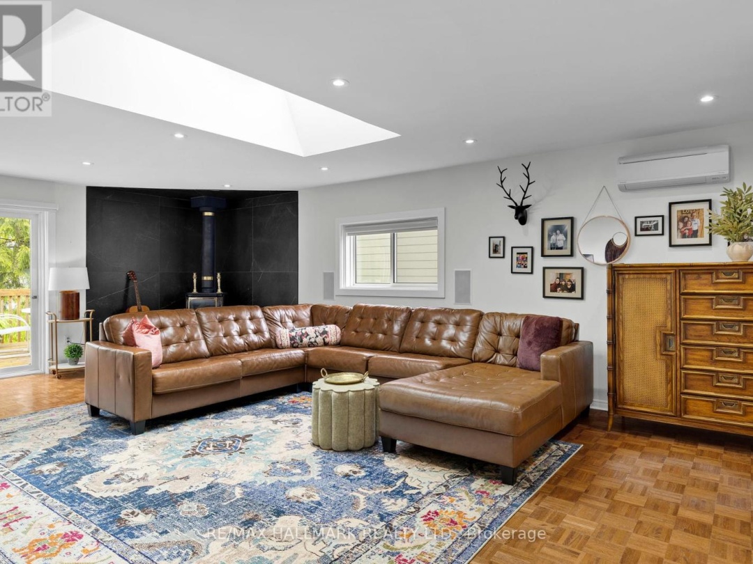95 Lake Avenue, Lake Simcoe