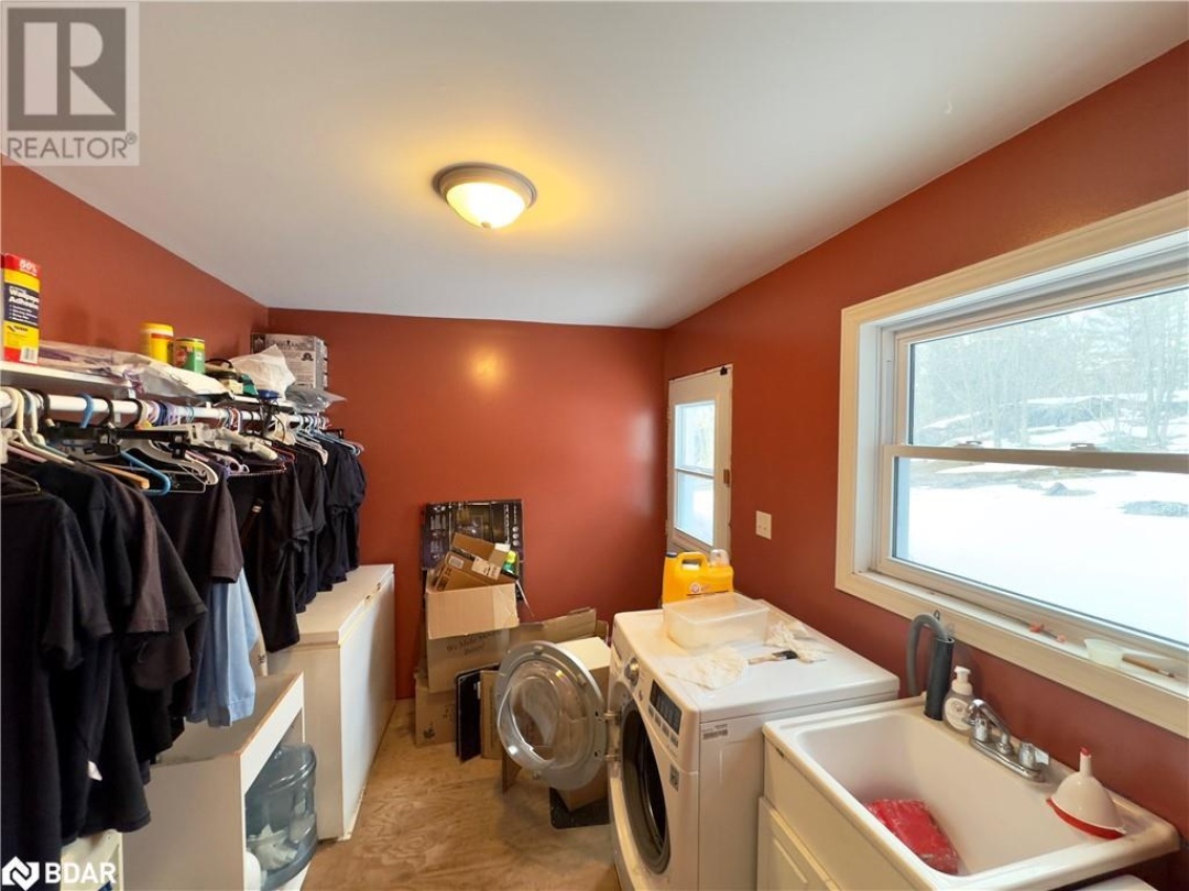 1894 Henrys Landing, Coldwater
