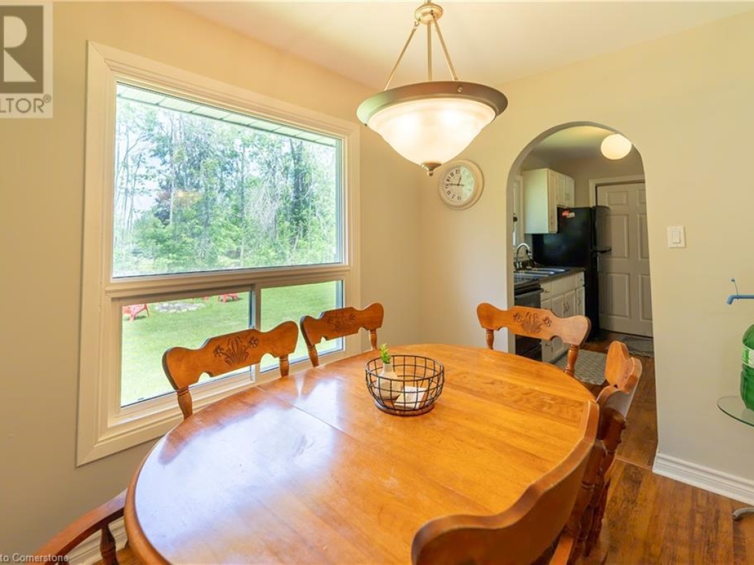25 BAYVIEW ESTATE Road, 