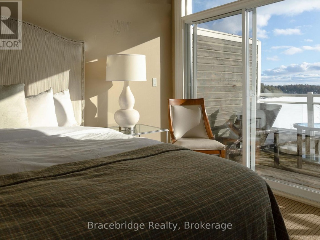 B201-B2 - 1869 MUSKOKA RD 118 W, 