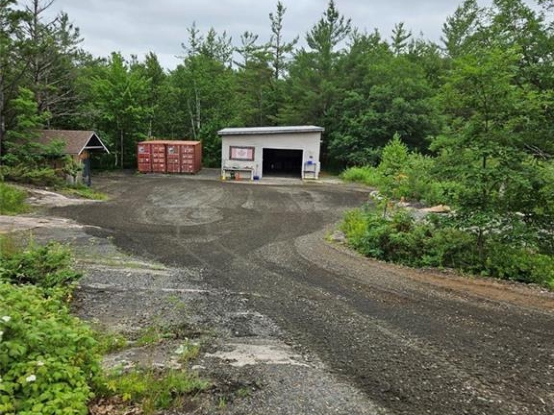 891 PENINSULA Road, 