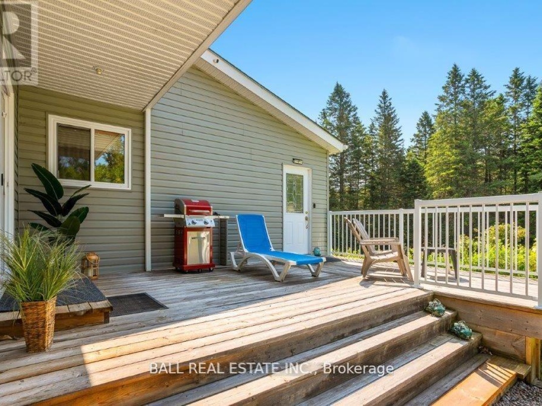 4263 LOOP ROAD, 