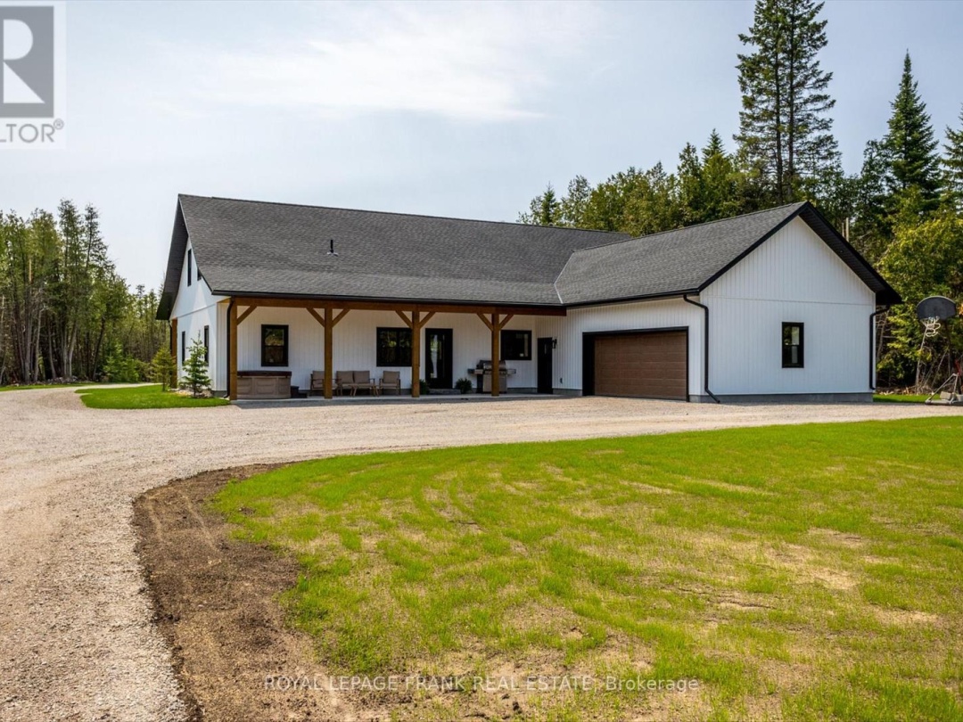 652 County Road 49, Trent Lakes