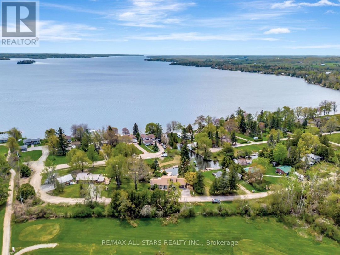 88 Verulam Drive, Sturgeon Lake