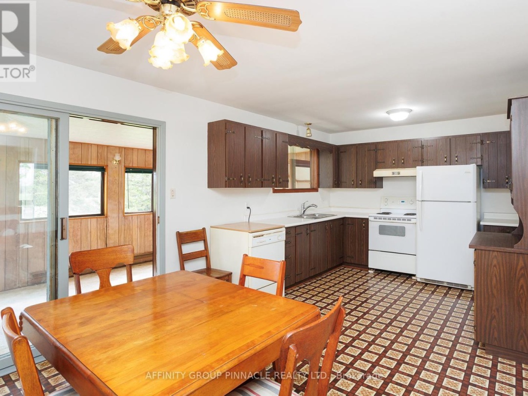 117 ANDERSON DRIVE, Sturgeon Lake