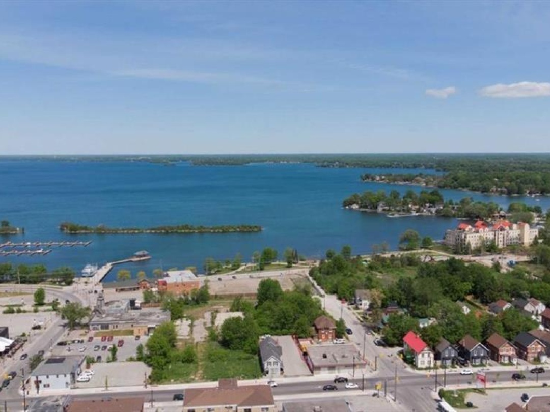 21 Matchedash Street S Unit# 322, Orillia