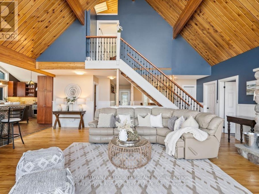 151 Peller Court, Pigeon Lake