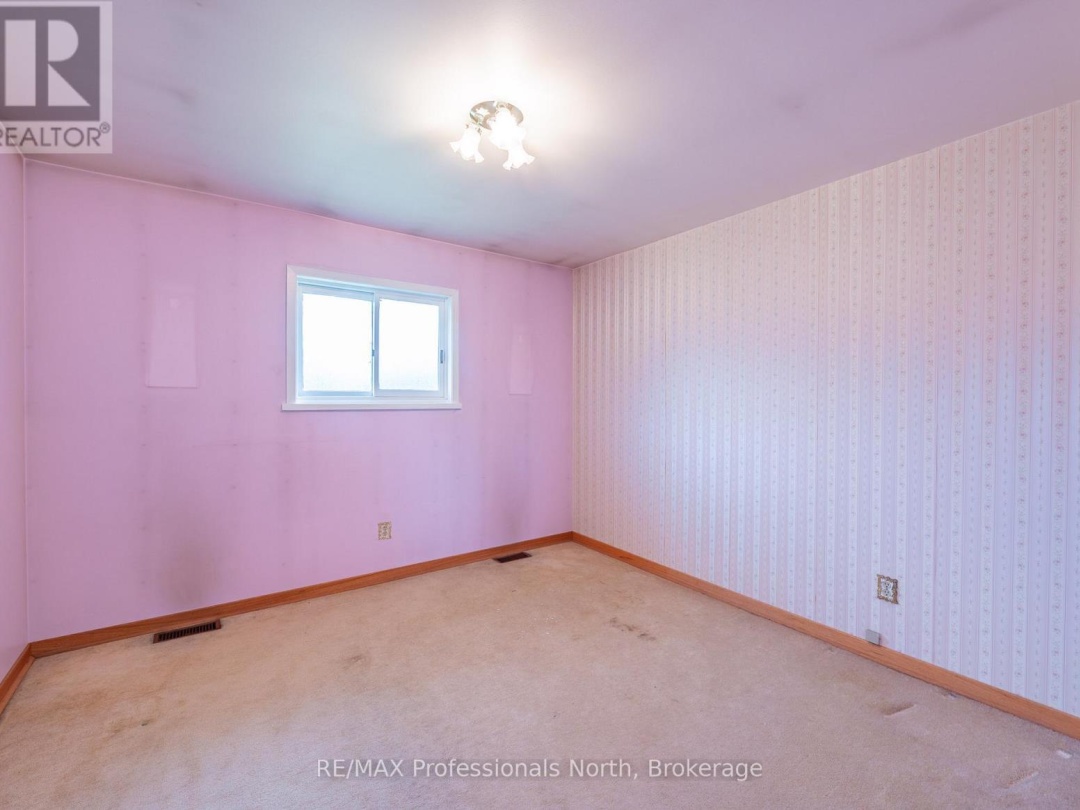 3204 GELERT ROAD, 