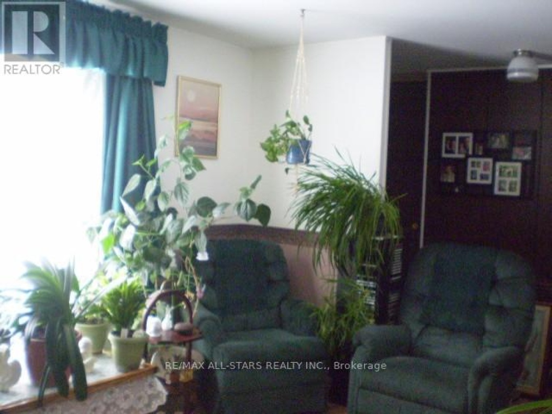 1225 SPRING VALLEY ROAD, 