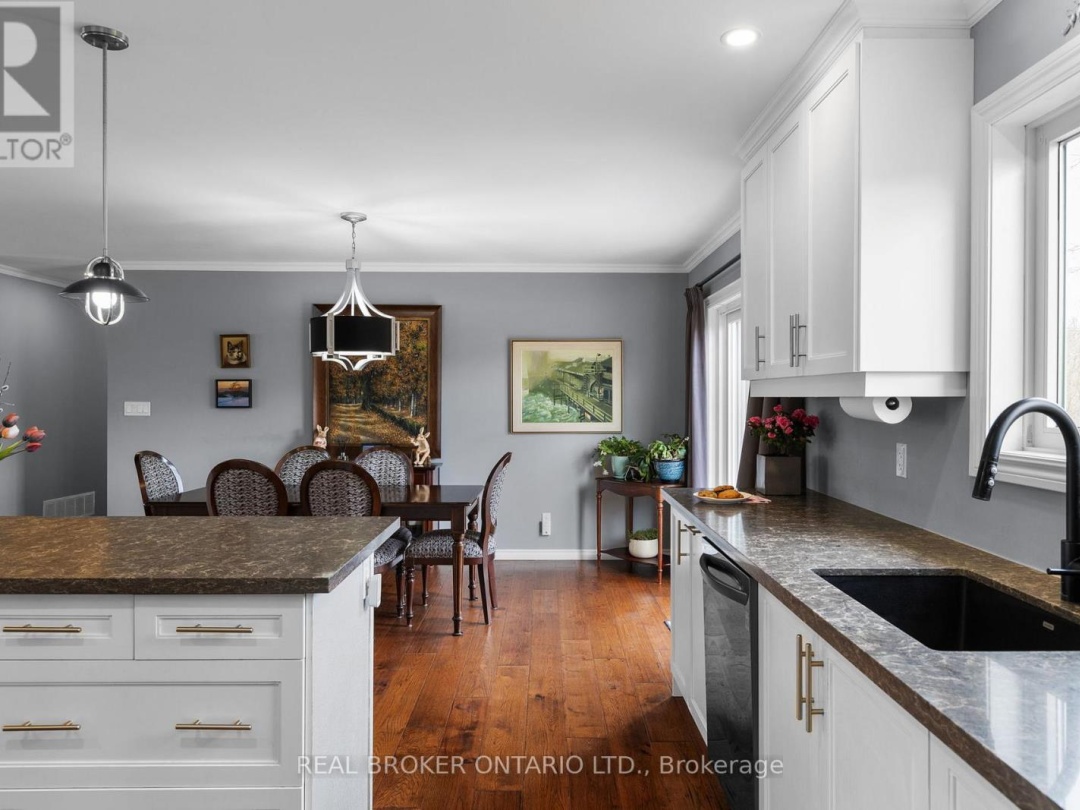 95 Simcoe Road, Ramara