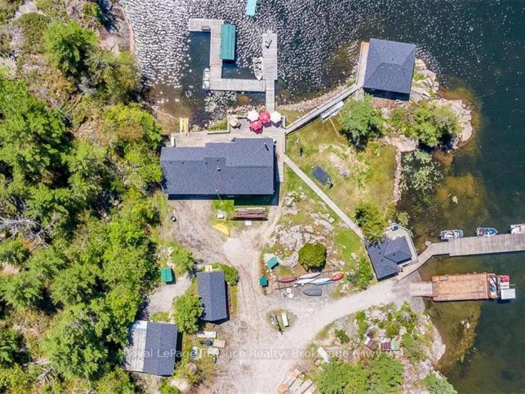 B55 19 Moon Island, Georgian Bay