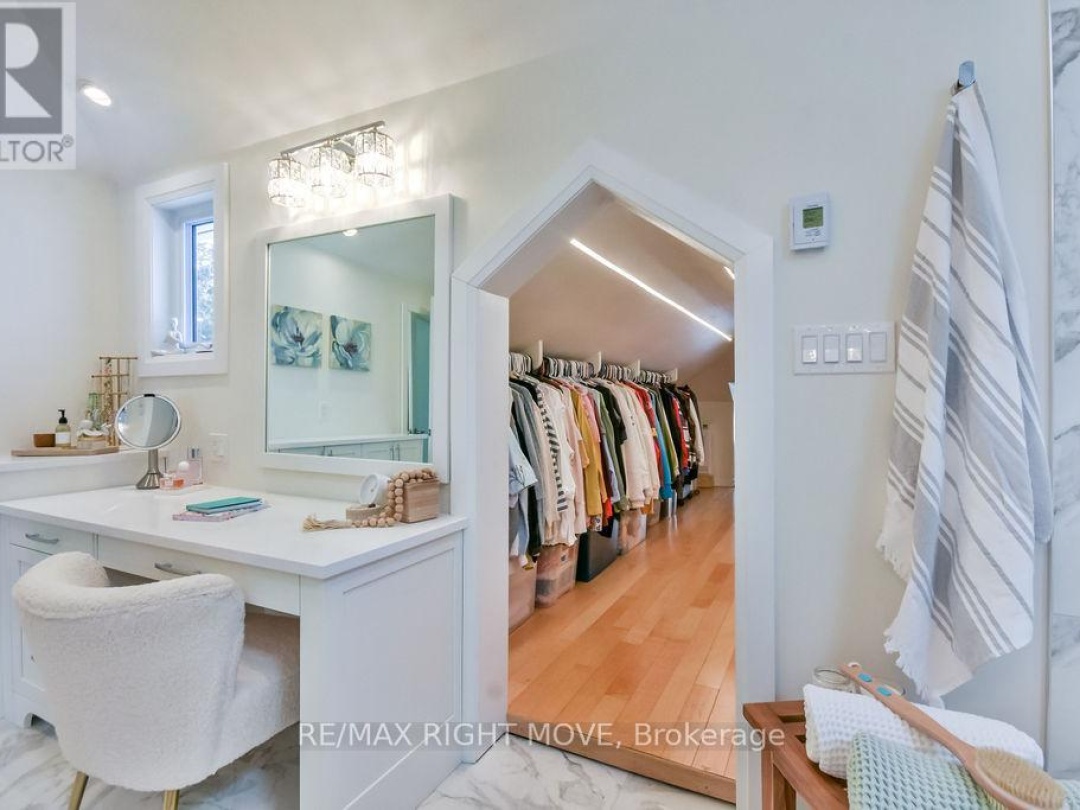 668 BROADVIEW AVENUE, 
