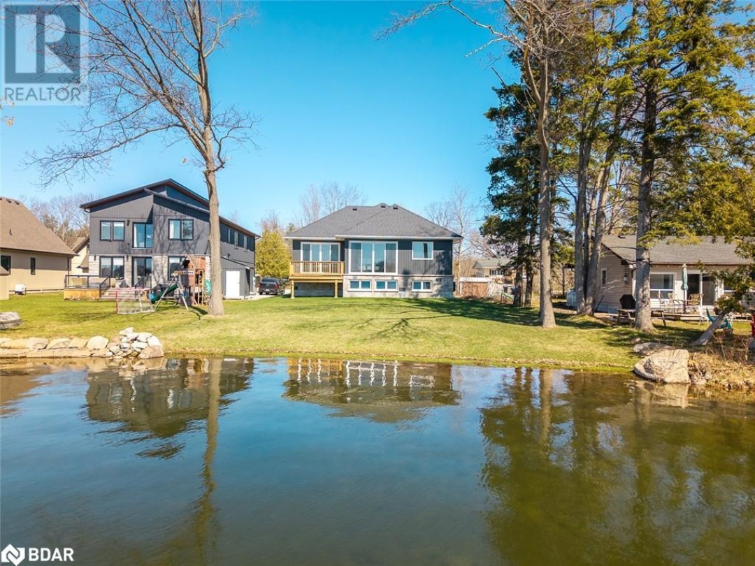 3331 ST GEORGE Boulevard, St. George Lake