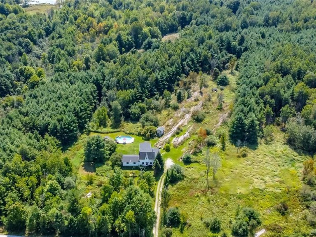 2161 Coopers Falls Road, Washago
