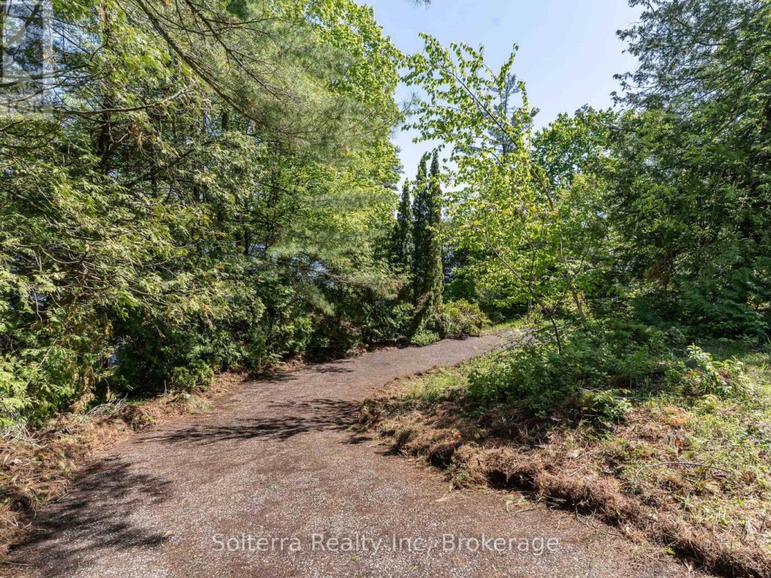 1185 Parkers Point Road E, Lake Muskoka