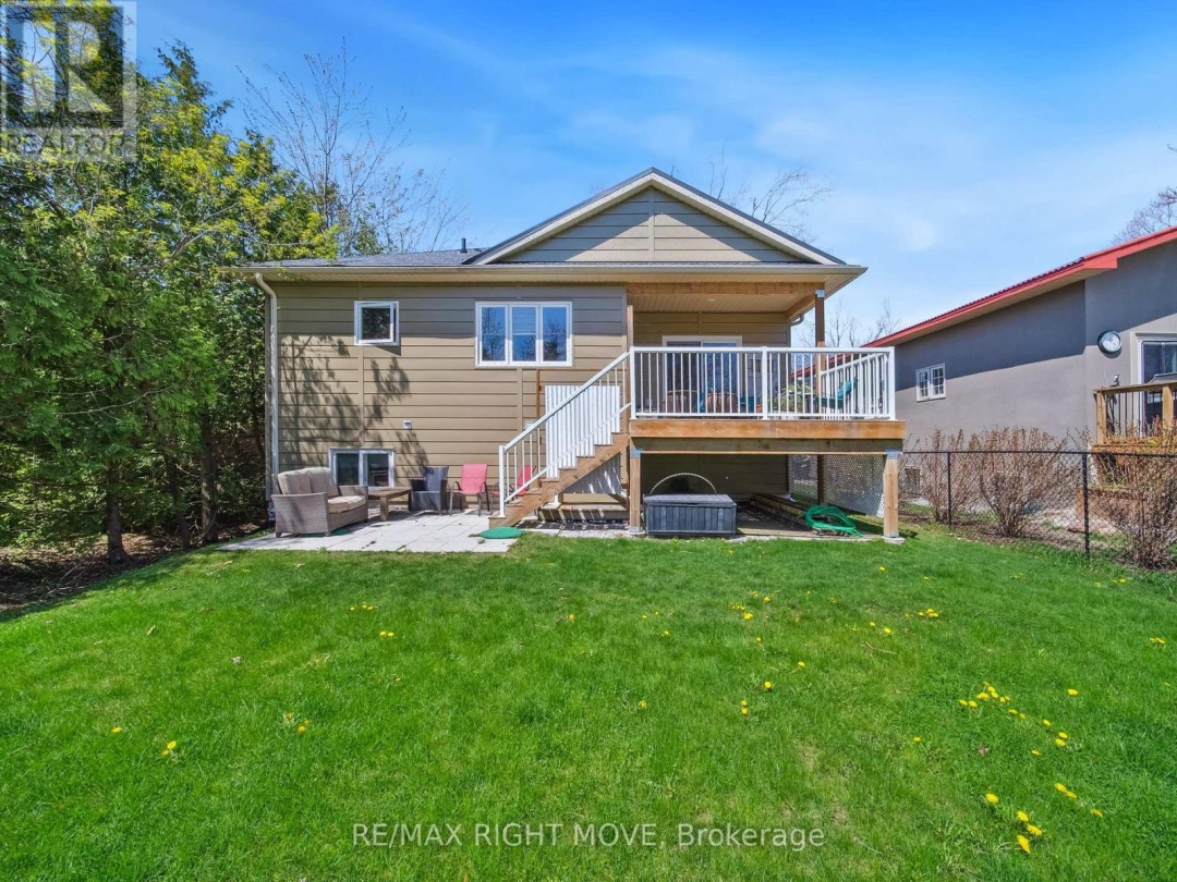 1 & 2 - 112B CREIGHTON STREET S, Ramara (Atherley)
