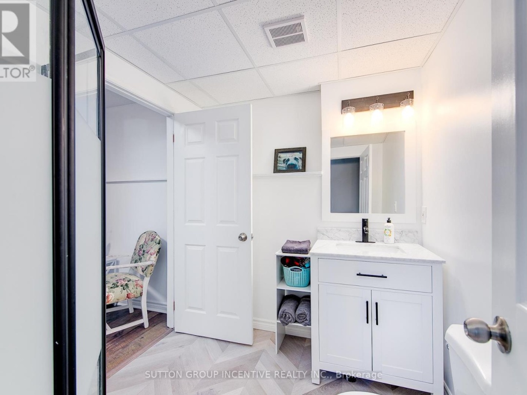389 HIGH STREET, 