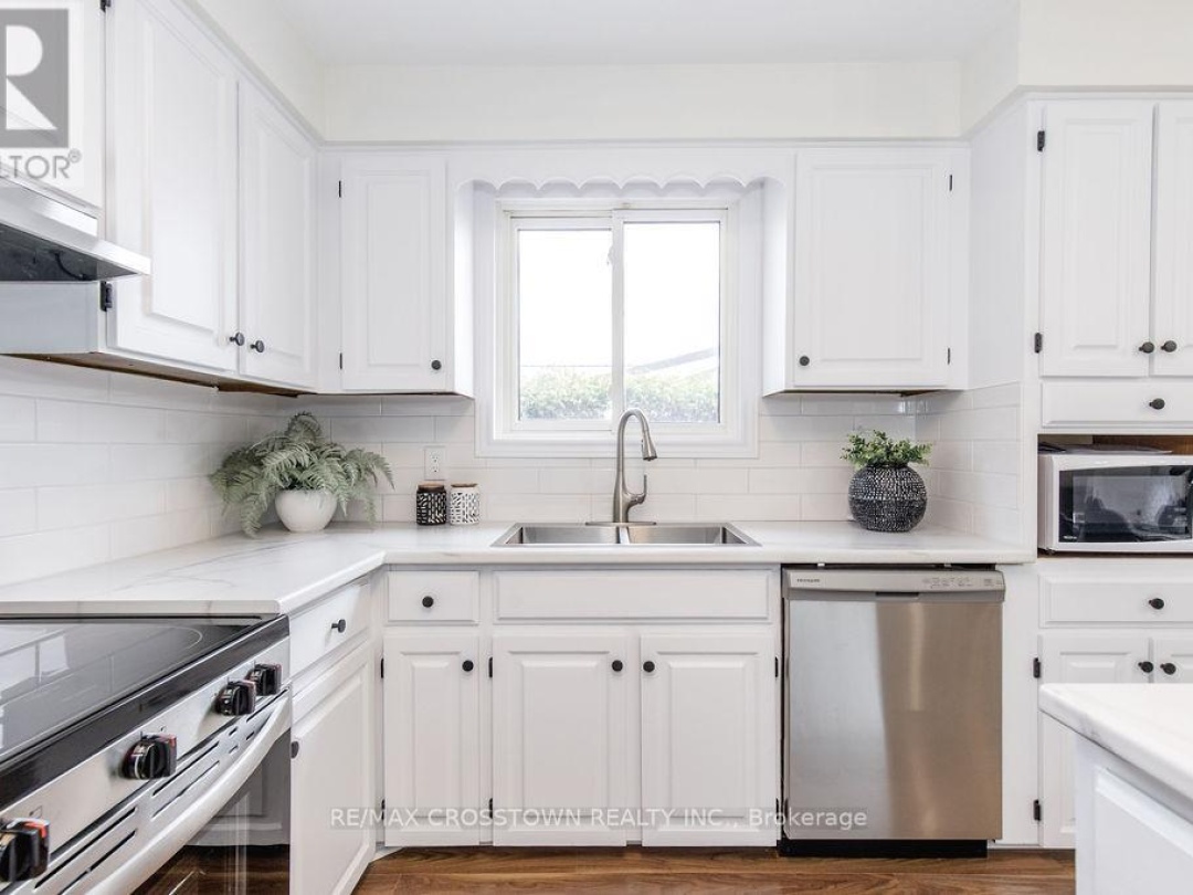 493 7Th Avenue, Tay (Port McNicoll)